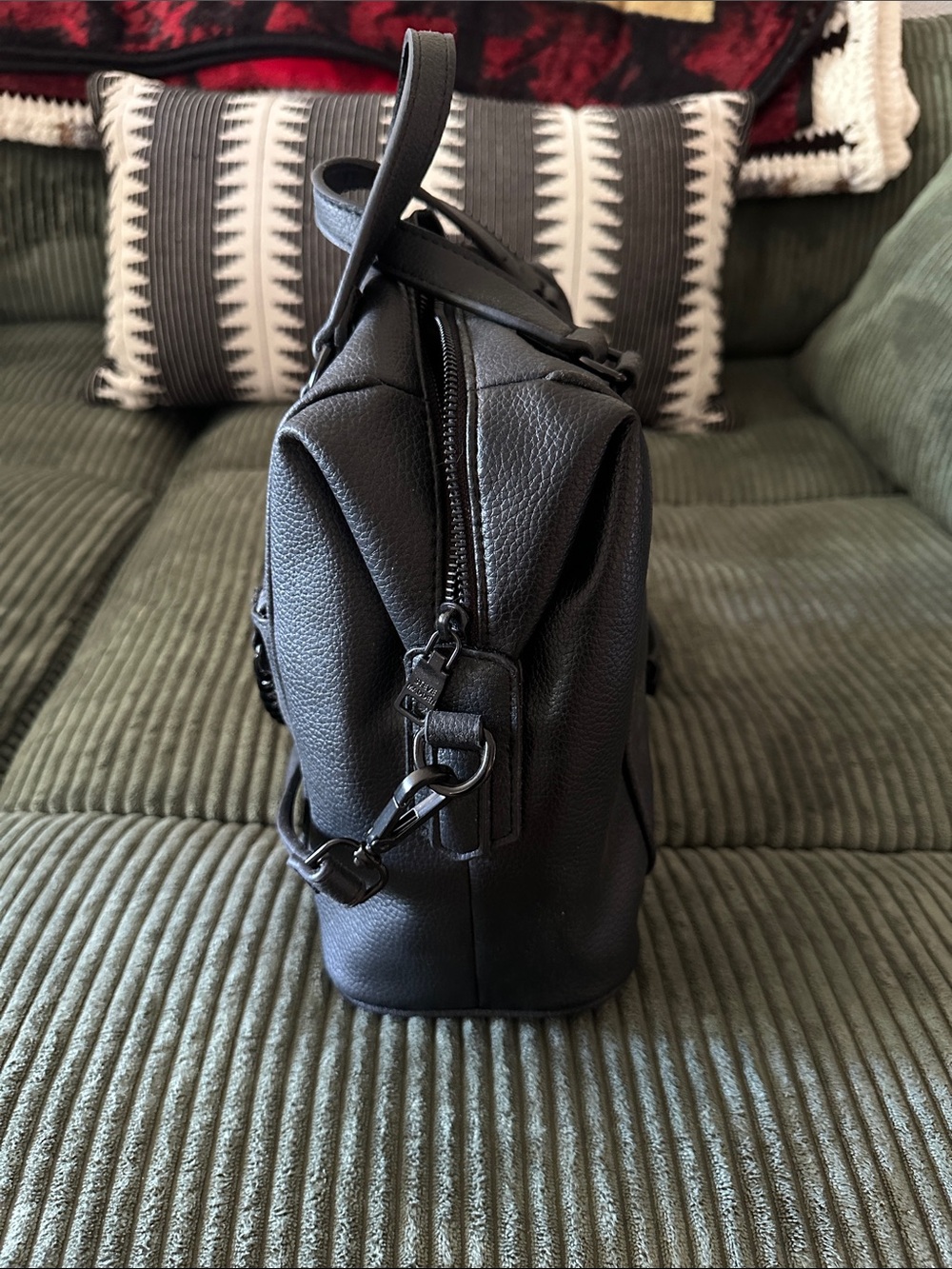 Steve Madden Purse - Picture 4 of 7